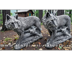 Statuetă animal lup, din beton, model S78.