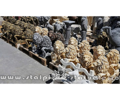 Statuete lei mari și mici pentru curte, grădină, porți și garduri.