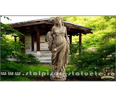 Statuetă domnița cu flori, auriu patinat, model S50.