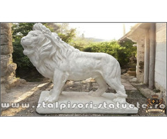 Statuetă leu mare în picioare, alb marmorat, model S33.