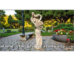 Statuetă Venus cu părul lung, galben patinat, model S71.