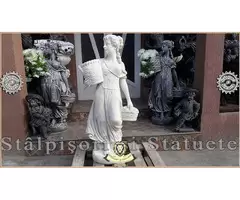 Statuetă domnița cu coșulețe, alb marmorat, model S67.