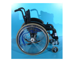 Scaun cu rotile activ din aluminiu  Kuschall / latime sezut 36 cm