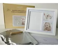 Kit amprenta mulaj bebe cu rama foto pentru 2 fotografii