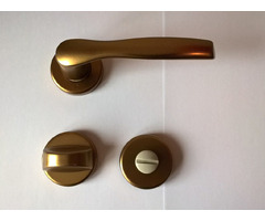 Hoppe Milano pe rozeta bronz