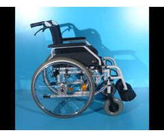 Scaun cu rotile handica BB  latime sezut 43 cm