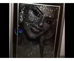 Portret personalizat cu cristale Swarovski, 20.000 de cristale 60x80 cm