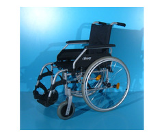 Scaun cu rotile din aluminiu Drive  latime sezut 42 cm