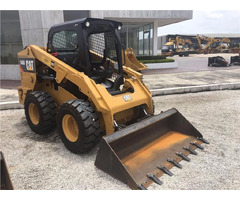 Inchiriez bobcat / skid - 1