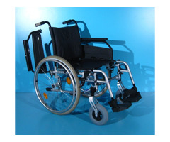 Scaun cu rotile  Drive / latime sezut 48 cm