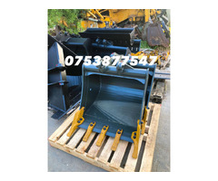 Cupe,set de furci si lame pentru utilaje JCB