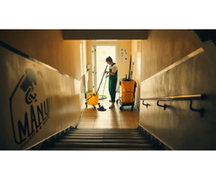 Servicii de Curatenie in Scari de Bloc - 11