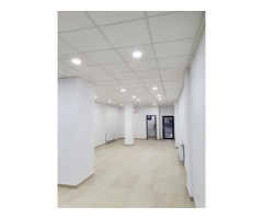 Spatiu comercial parter de inchiriat - 73 mp - 600 €/lună - Showroom Bloc DC5, Ramnicu Valcea - 3