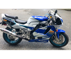 PIESE suzuki gsxr 750 / ulei / lichid