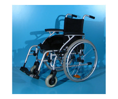 Scaun cu rotile Drive   latime sezut 45 cm