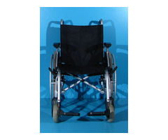 Scaun cu rotile Drive   latime sezut 45 cm