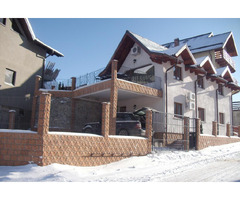 Particular, inchiriez casa de vacanta cu vedere panoramica catre Caraiman, 750 euro