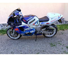 SUZUKI GSXR 600 ! ca NOU - 9
