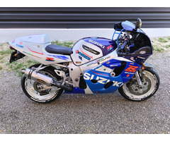 SUZUKI GSXR 600 ! ca NOU - 10