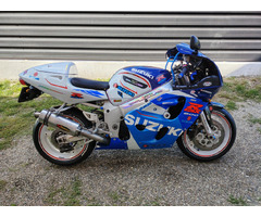 SUZUKI GSXR 600 ! ca NOU