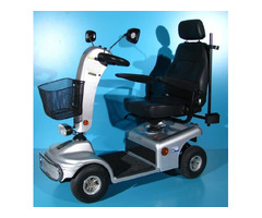 Scuter electric cu 4 roti pentru batrani Shoprider - 6 km/h