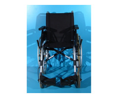 Scaun cu rotile  Breezy - latime sezut 40 cm