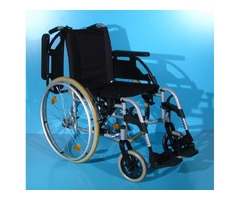 Scaun cu rotile  Breezy - latime sezut 40 cm