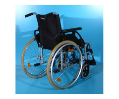 Scaun cu rotile  Breezy - latime sezut 40 cm