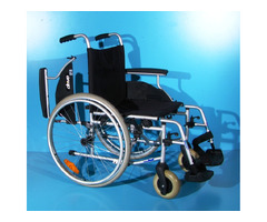 Scaun cu rotile  Drive - latime sezut 48 cm
