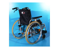 Scaun cu rotile  B+B - latime sezut 42 cm