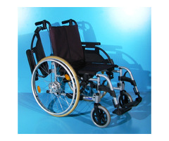 Scaun cu rotile handicap latime sezut 44 cm Breezy