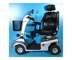 Scuter electric pentru batrani-Shoprider cu 6km/h