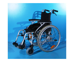 Scaun cu rotile din aluminiu  Drive - latime sezut 39 cm