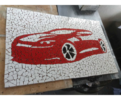MAȘINĂ SPORT ROȘIE – MOZAIC CERAMIC HANDMADE | 74×116 CM | UNICAT