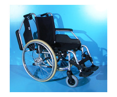 Scaun cu rotile Meyra - latime sezut 44 cm